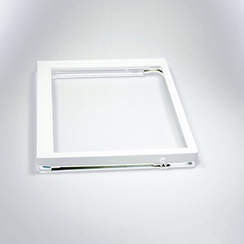 Crisper pan cover for lower bin, does not come with the glass.