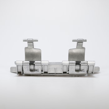 Door hinge assembly