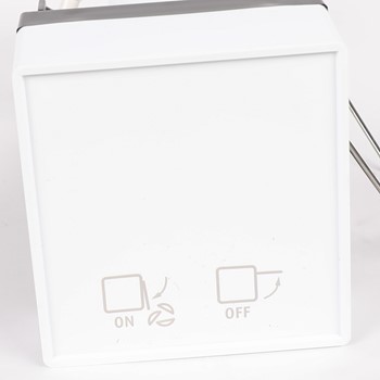 5304458371_Icemaker_detail2